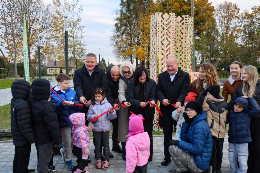 Juragiuose atidarytas naujas parkas, įprasminantis laisvės istoriją